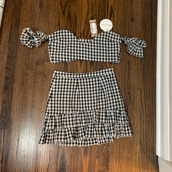 NWT BooHoo Gingham Co-Ord Twin Set - Picture 2 of 7